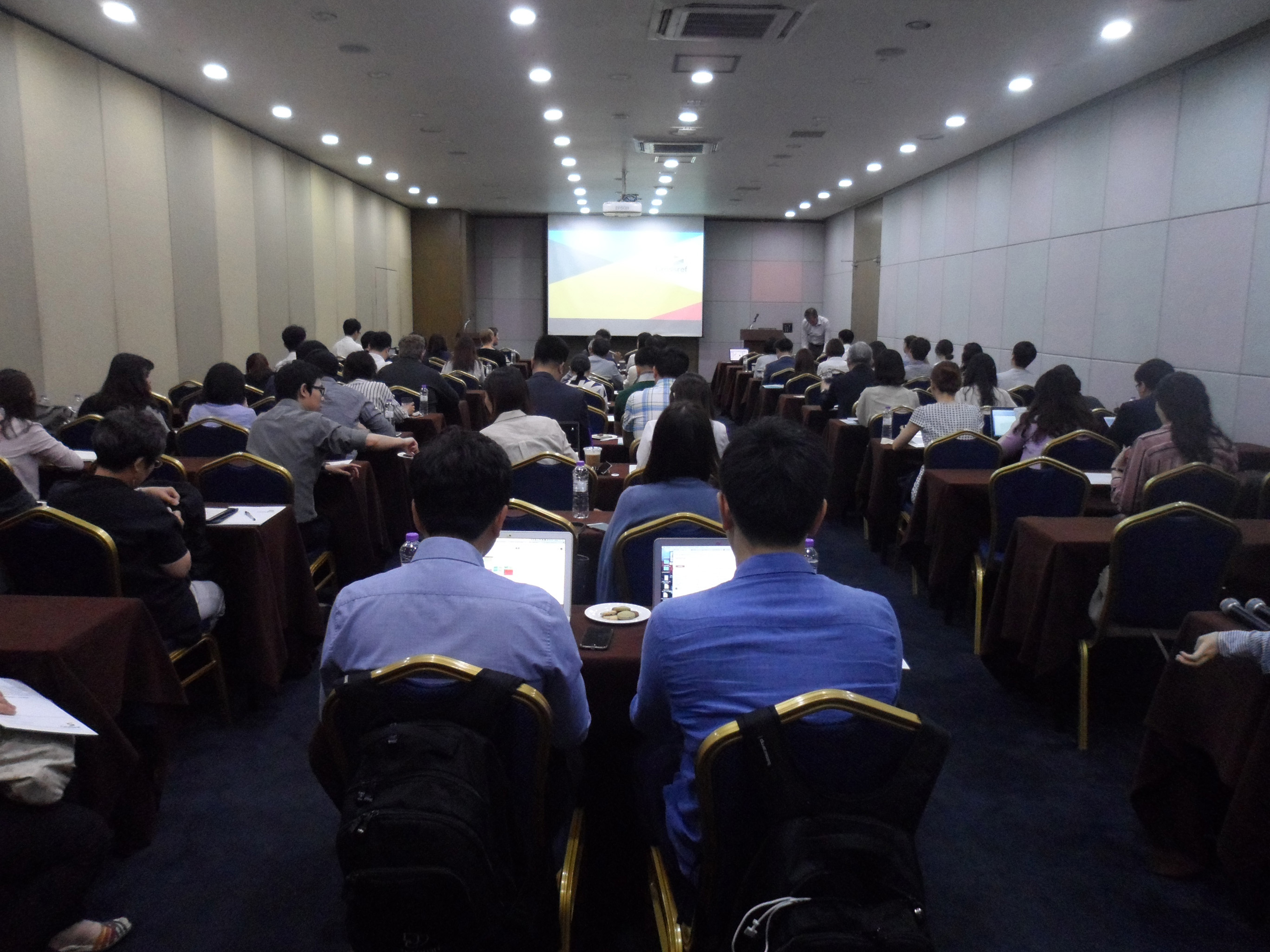 Participants at Crossref LIVE Seoul